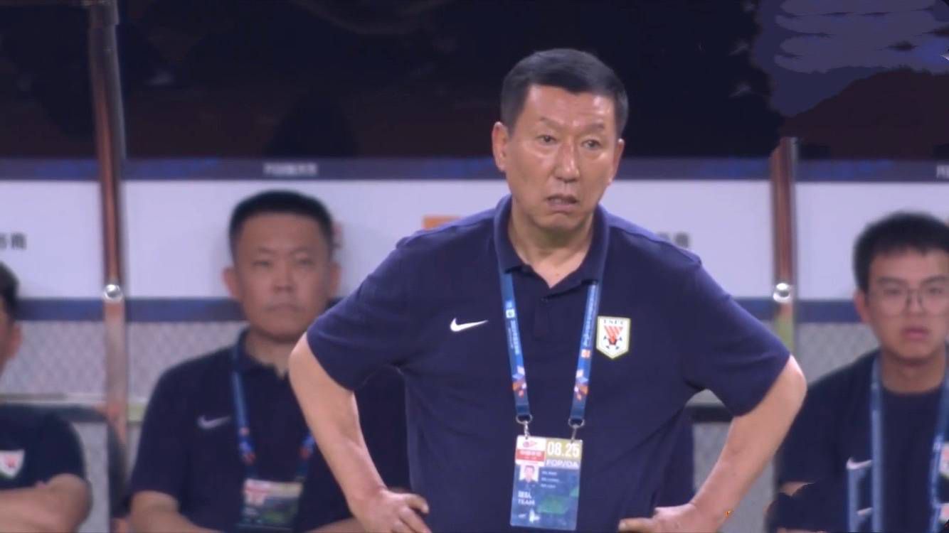 特辑带领人们回顾了四季以来的种种经典瞬间，并展望了即将到来的、精彩程度“前所未有”…… 怪奇物语5 怪奇物语 肖恩·利维 艾玛·沃特森首谈与J·K·罗琳决裂：我愿意坐下谈谈 日前，电影《哈利·波特》系列中“赫敏·格兰杰”的扮演者艾玛·沃特森在博客节目中，首次回应与J·K·罗琳之间的决裂：“我不认为仅仅因为坚…… 艾玛·沃特森 J·K·罗琳 哈利·波特 《球状闪电》官宣 童瑶、王安宇、杨立新领衔主演 9月25日，根据刘慈欣同名小说改编而成的剧集《球状闪电》阵容官宣，由陈思诚监制，戴墨执导，童瑶、王安宇、杨立新领衔主演，周一围、丁勇岱特邀…… 球状闪电 童瑶 王安宇 《海贼王 第二季》曝海报 罗格镇磅礴面貌公开！