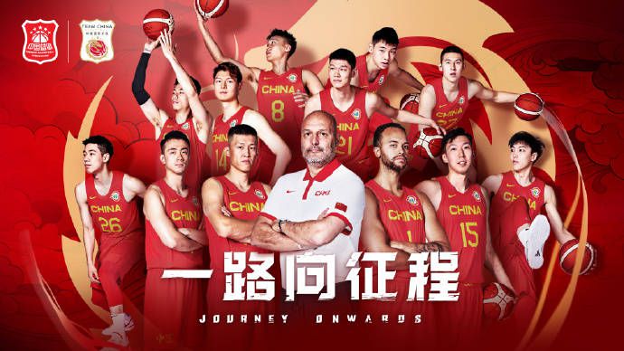 她是非知名演员辣目洋子，她终于当女一了 2022-04-23 杨阳洋穿红马甲现身似小鸟 一路手舞足蹈心情靓 2014-12-26 日前，杨阳洋在北京出席某活动。
