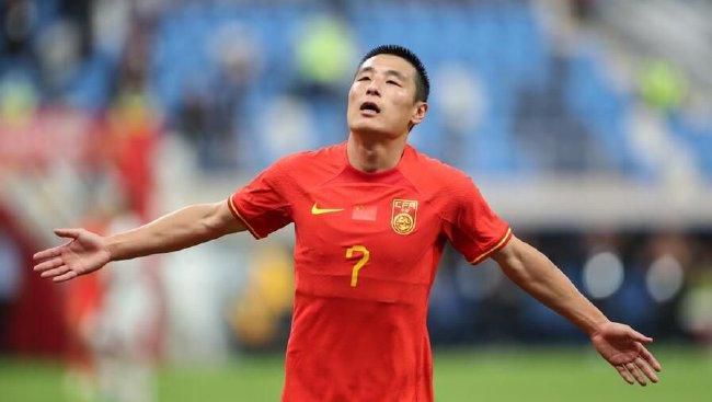 SH）宣布，中影CINITY与万达电影达成战略合作，万达电影将增建100个CINITY影厅。