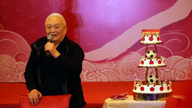 各地再掀影视基地兴建热潮 数据显示有80%亏损 2013-12-10 受影视产业升温的影响，近年来，我国影视拍摄