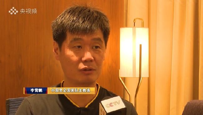 进入21世纪，迪卡普里奥开启了他职业生涯的第二幕，其核心策略清晰而坚定：利用自己的影响力，去撬动那些最具挑战性的作者电影项目，并在此过程中，将自己锤炼成一名真正的“演员”。
