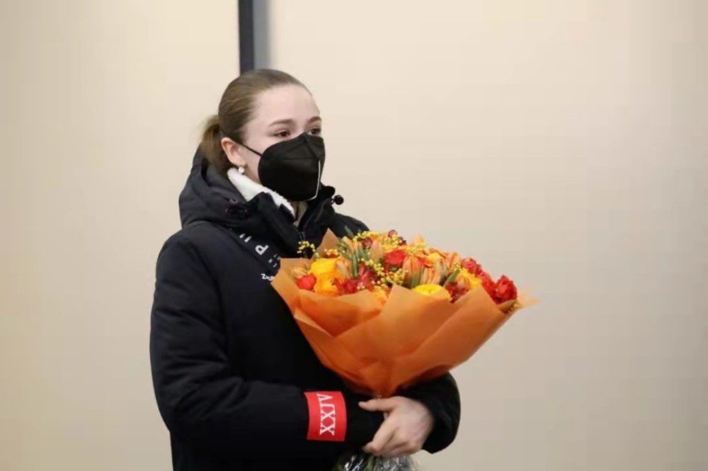 这一批观众如今大多已步入中年，但他们对第一次在影院经历恐龙奇观的记忆依然鲜活。